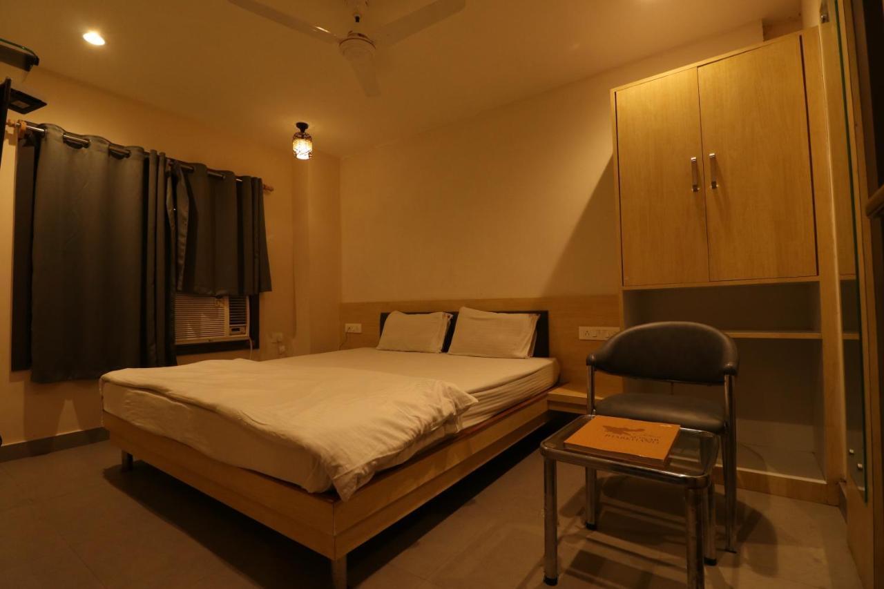 Hotel Pratap Grand Ранчи Екстериор снимка