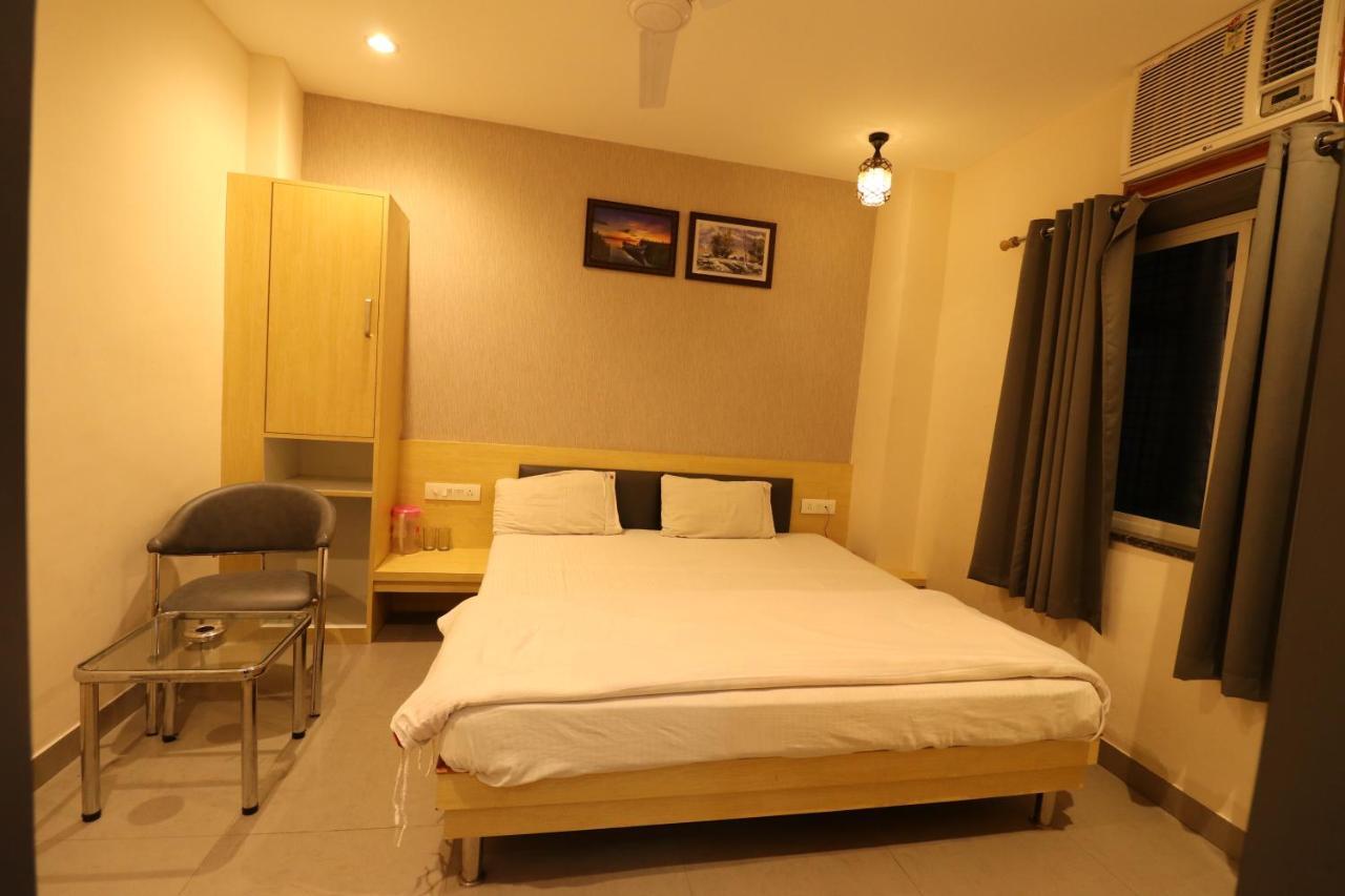 Hotel Pratap Grand Ранчи Екстериор снимка